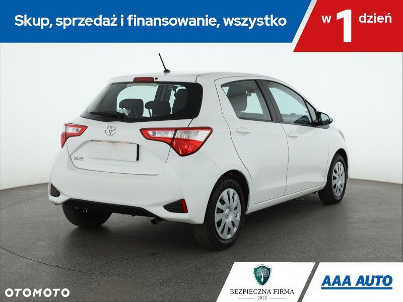 Toyota Yaris - 6