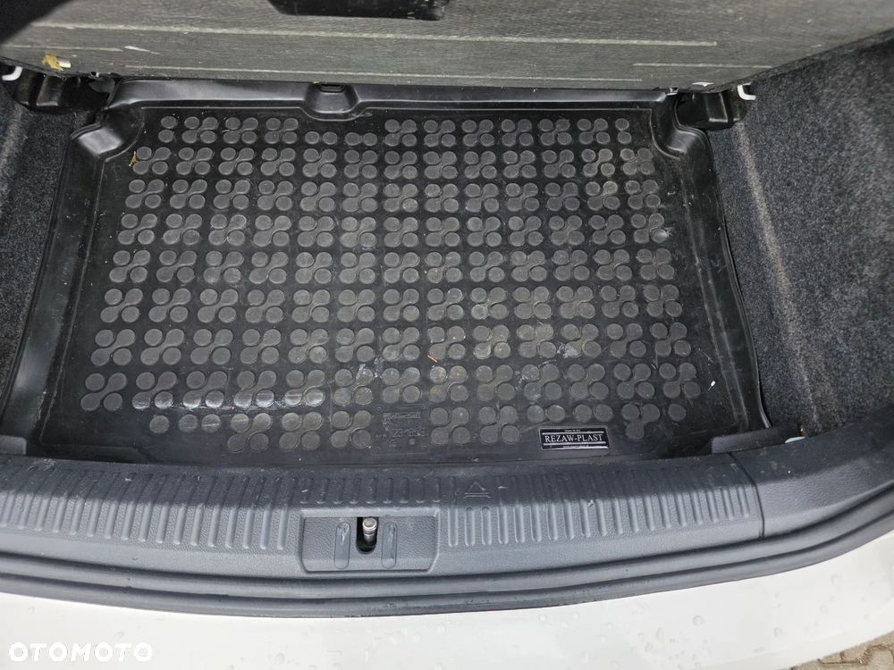 Volkswagen Polo 1.6 TDI DPF Comfortline - 15