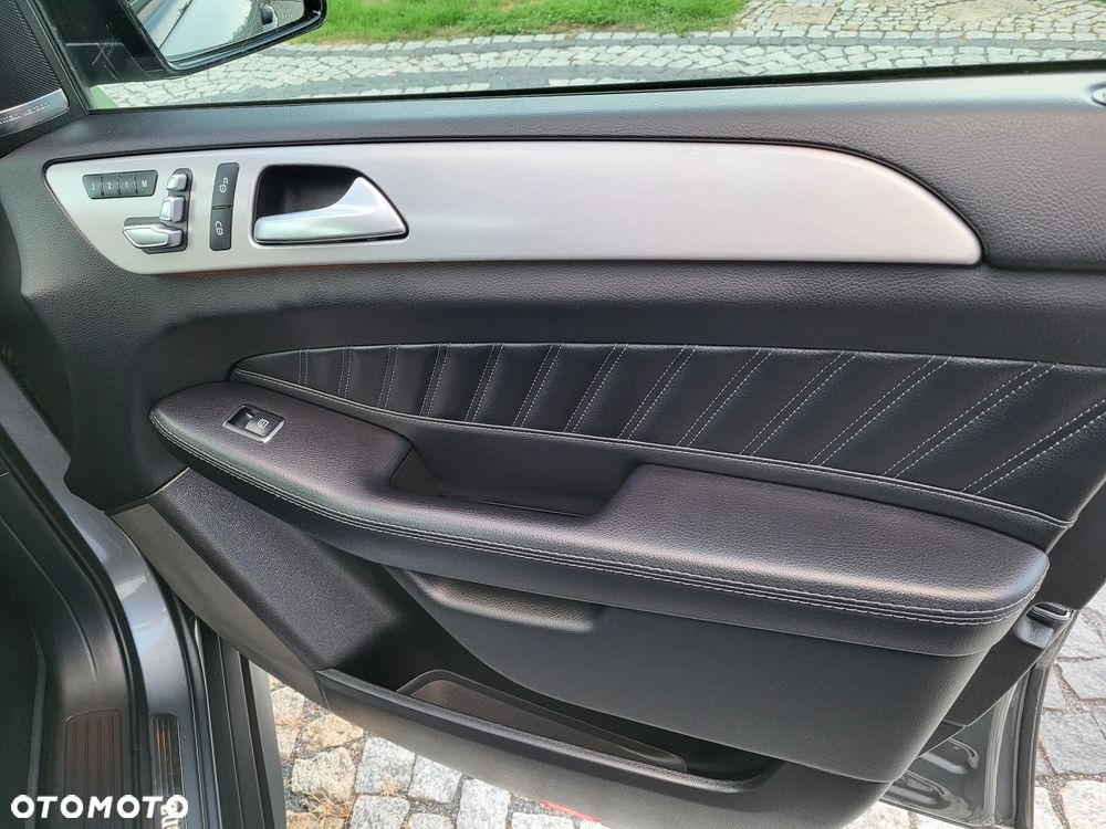 Mercedes-Benz GLE - 5