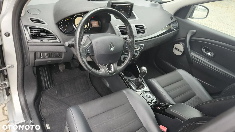 Renault Megane ENERGY TCe 130 BOSE EDITION - 13