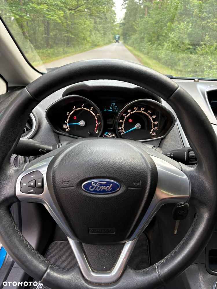 Ford Fiesta 1.25 Celebration - 14