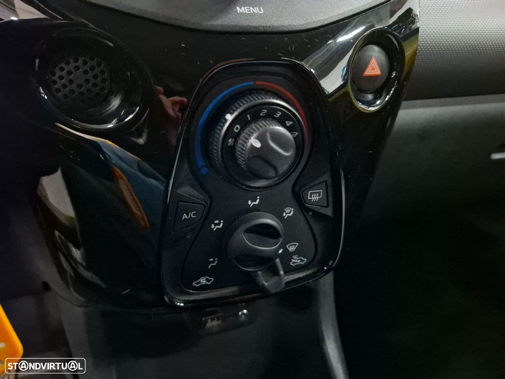 Peugeot 108 1.0 VTi Active - 19