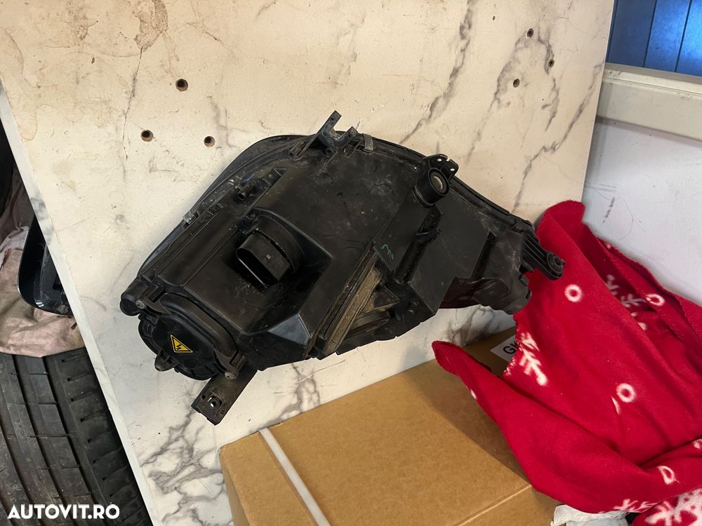 Far dreapta Bixenon complet audi a4 b9 2017 - 4