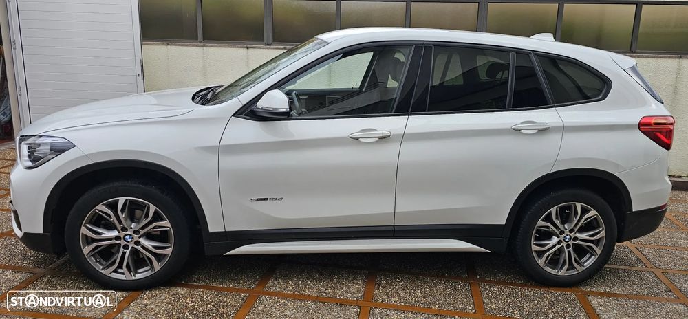 BMW X1 18 d sDrive Line Sport - 4