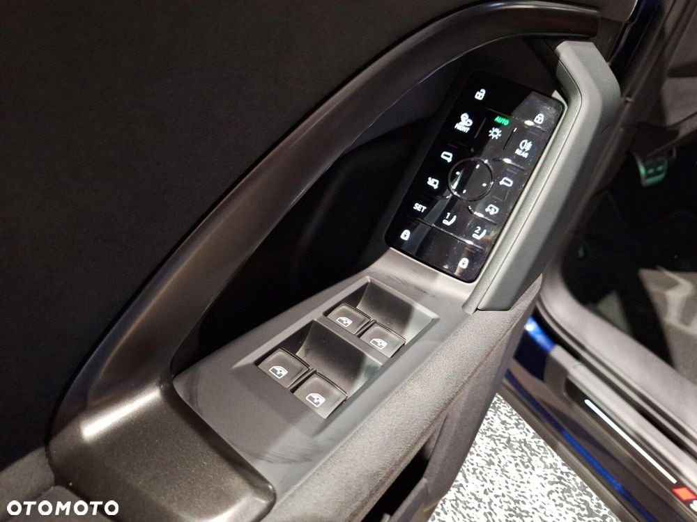 Audi Q5 Sportback - 14