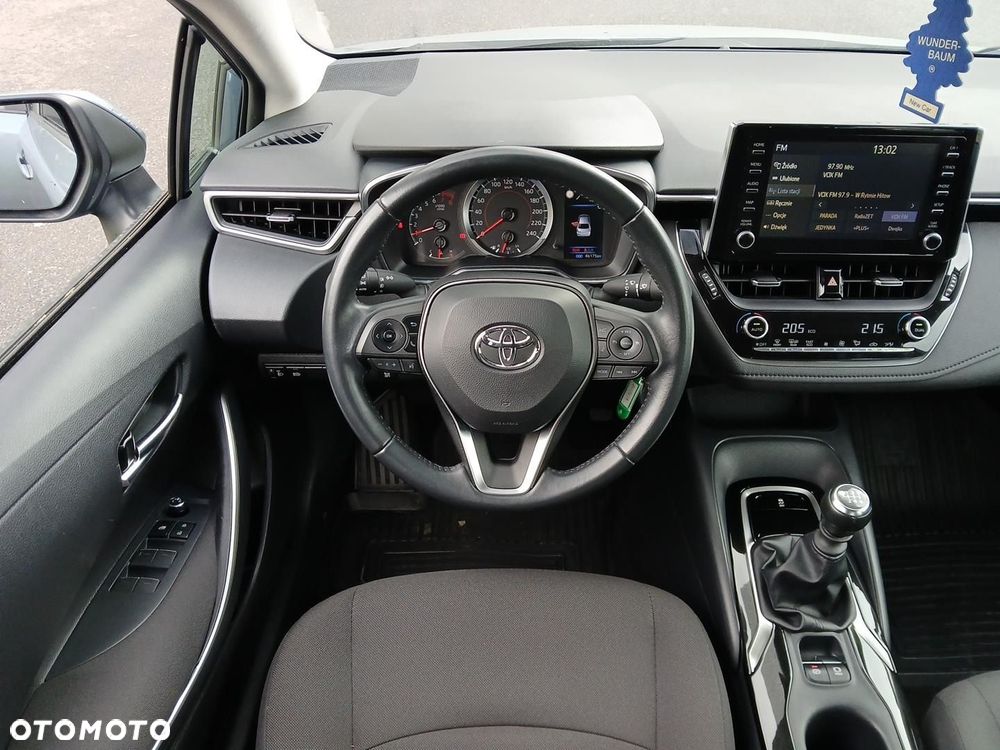 Toyota Corolla - 22