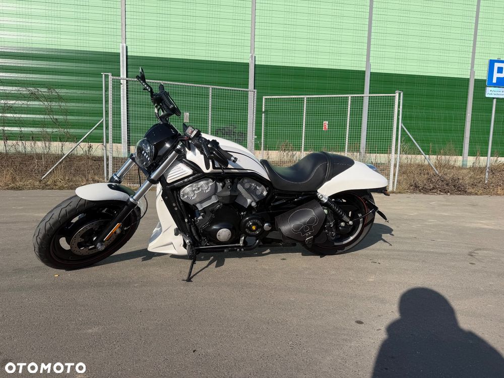 Harley-Davidson V-Rod Night Rod - 1