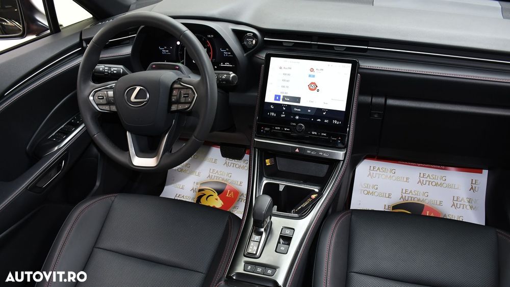 Lexus LBX 1.5 HEV 4x2 CVT Emotion - 5