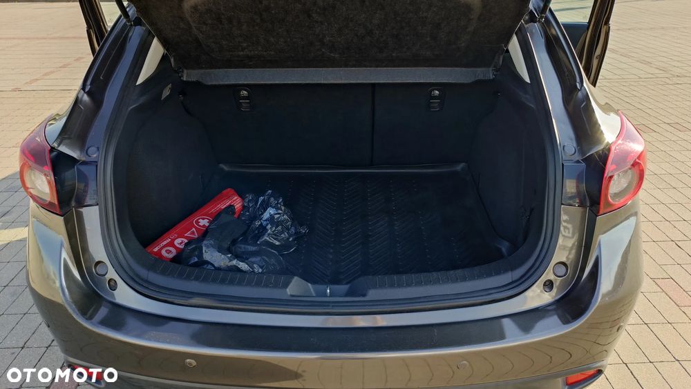 Mazda 3 - 19