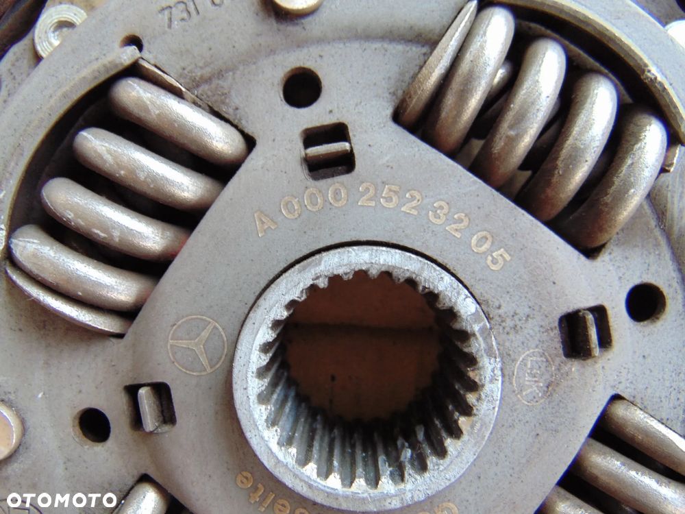 Koło dwumasowe dwumasa sprzęgło Mercedes W163 ML 270 2.7 CDI - 13
