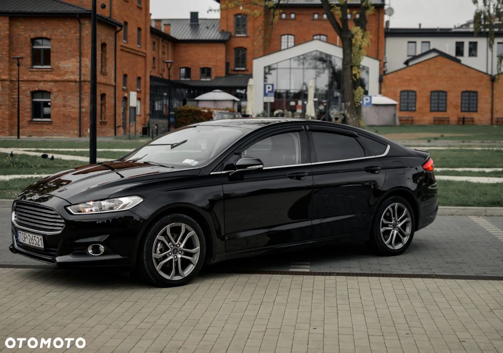 Ford Fusion - 1