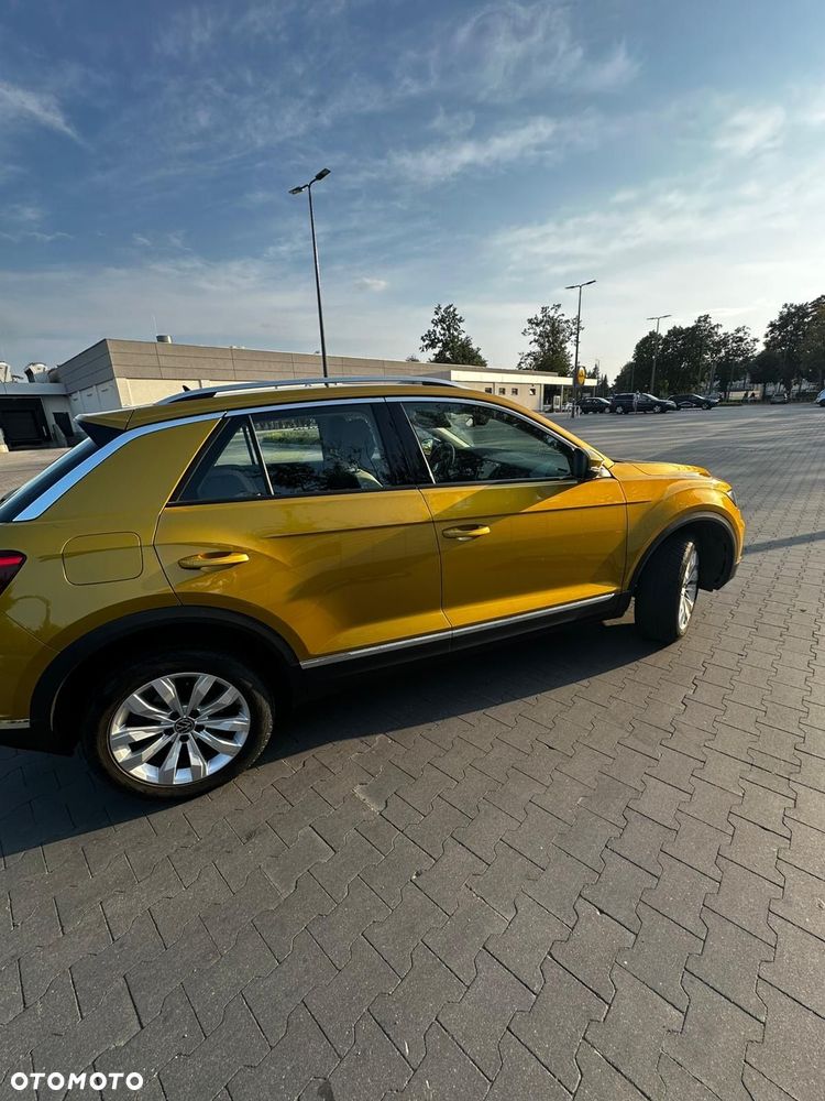 Volkswagen T-Roc - 3