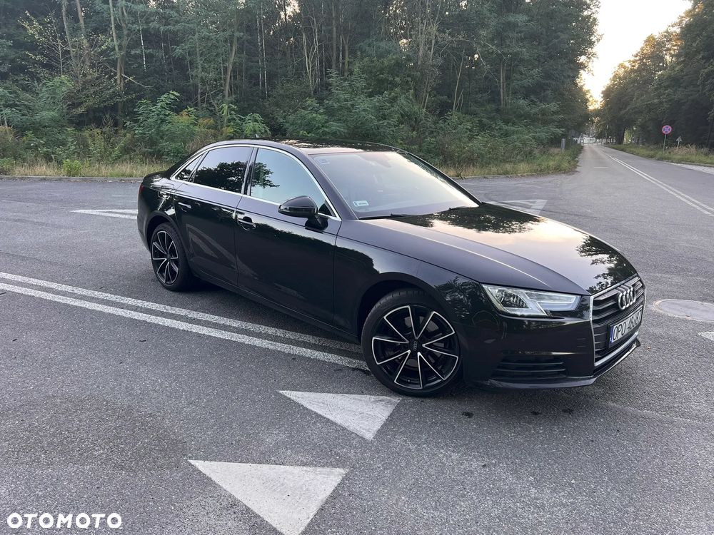 Audi A4 - 4