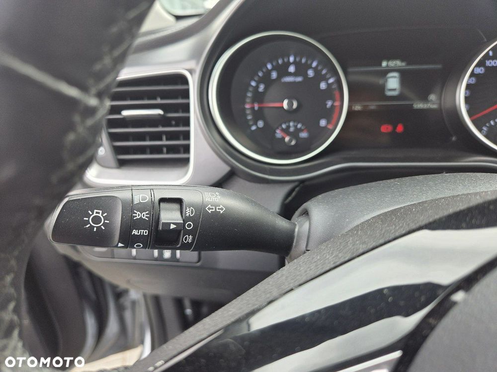 Kia Ceed 1.5 T-GDI M - 24