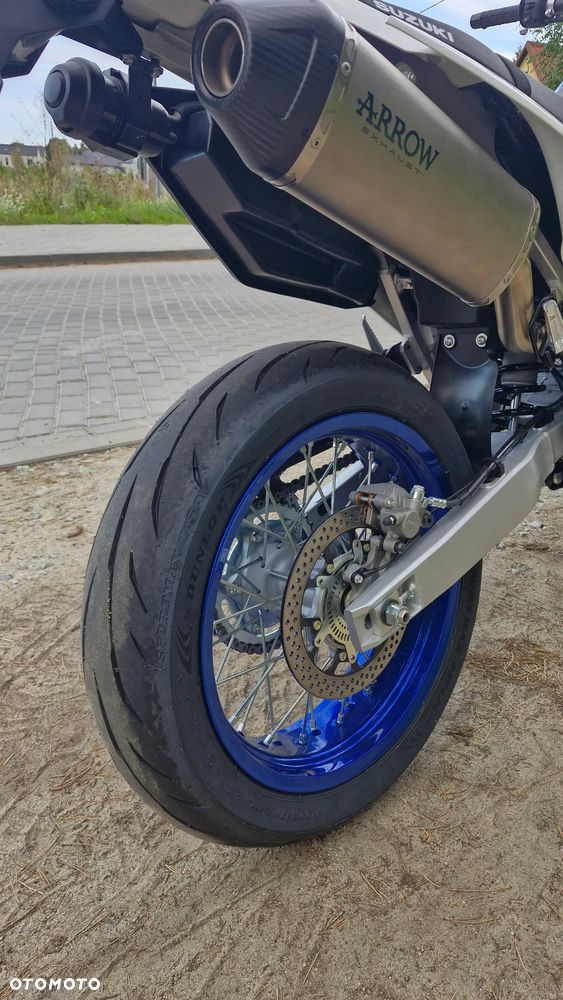 Suzuki DR-Z - 28