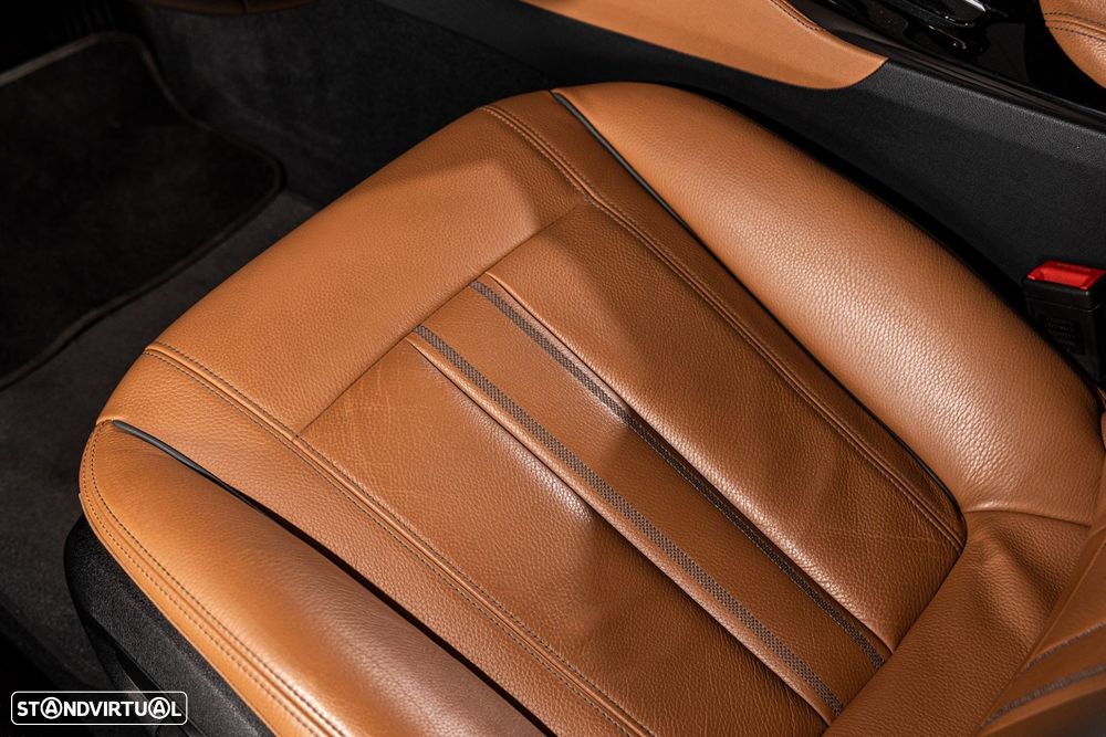 BMW 520 e Line Luxury - 28