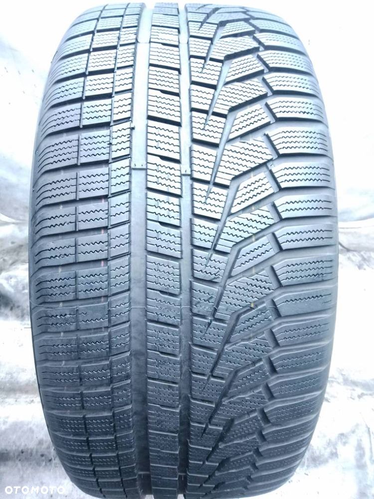 Hankook Winter Icept Evo 2 285/45 R21 113V 2023 7-7.5mm - 1