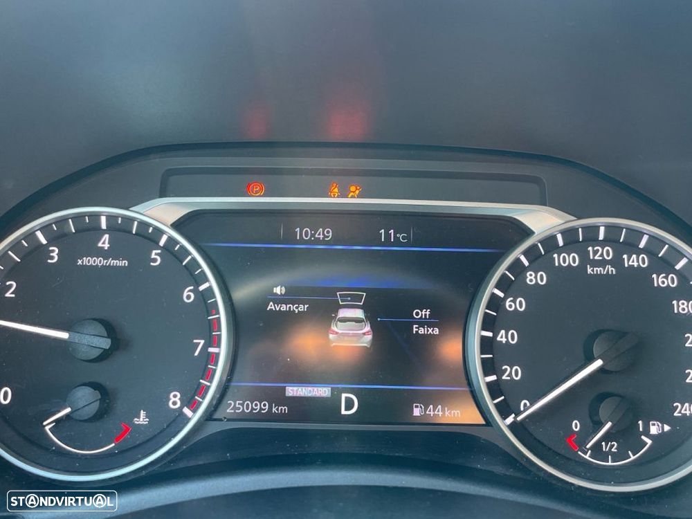 Nissan Juke 1.0 DIG-T N-Connecta DCT - 3