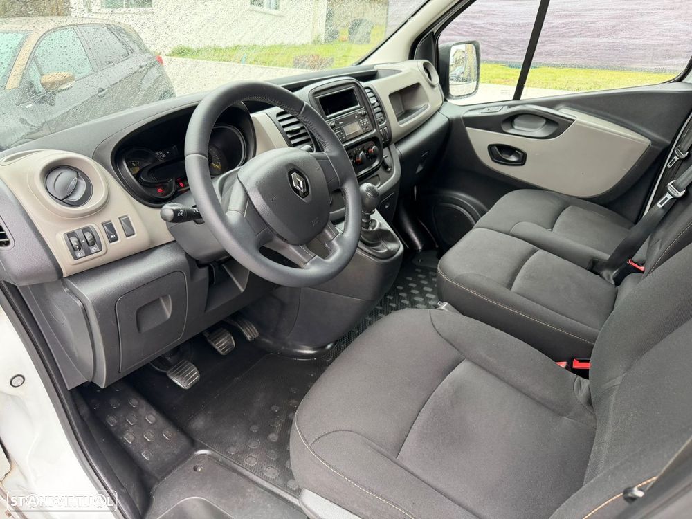 Renault Trafic 1.6 dCi L2H1 1.2T - 4