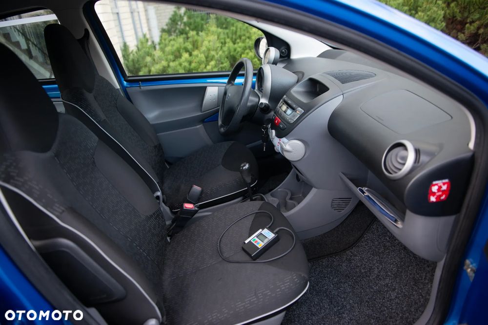 Peugeot 107 70 Millesim 200 - 25