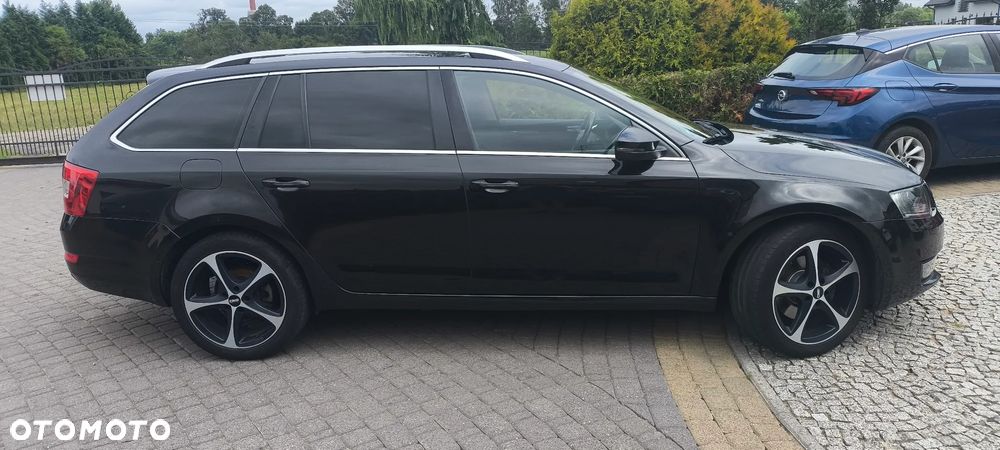 Skoda Octavia 2.0 TDI 4x4 DSG L&K - 4