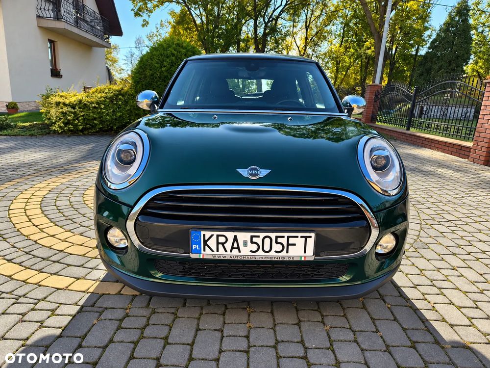 MINI Cooper Standard - 5