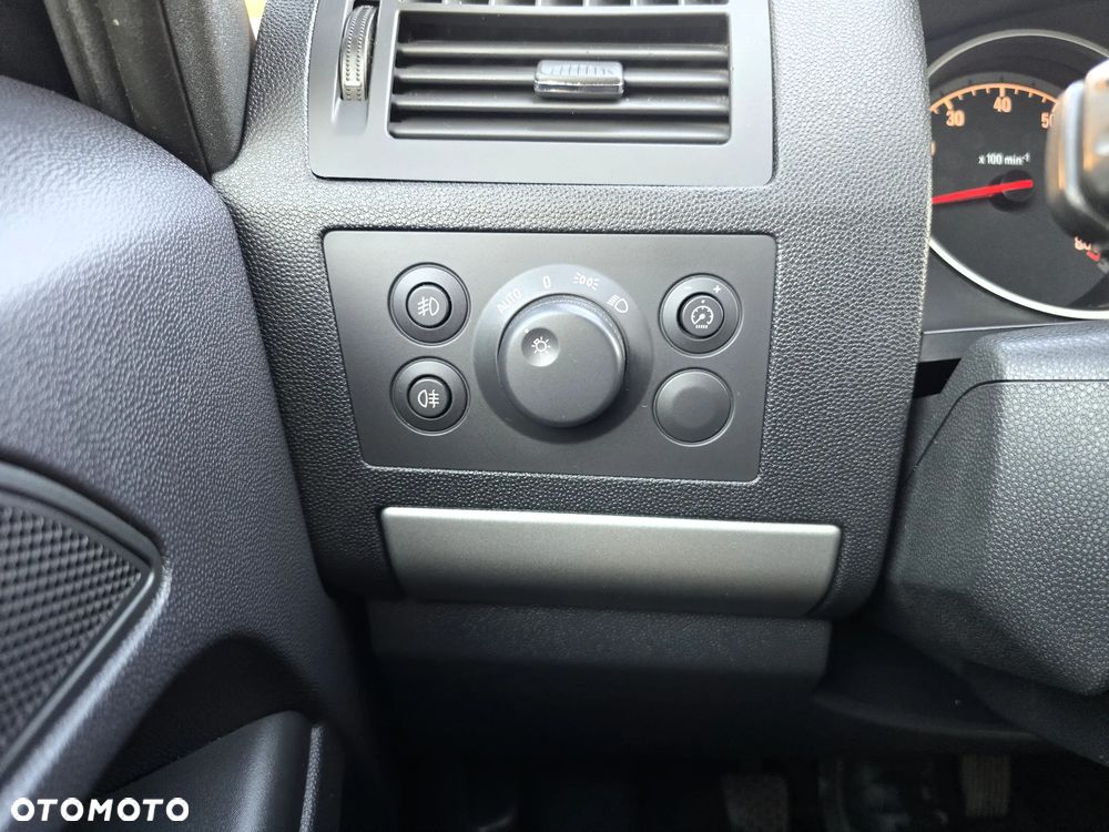 Opel Zafira 1.8 Innovation 110 Jahre - 27