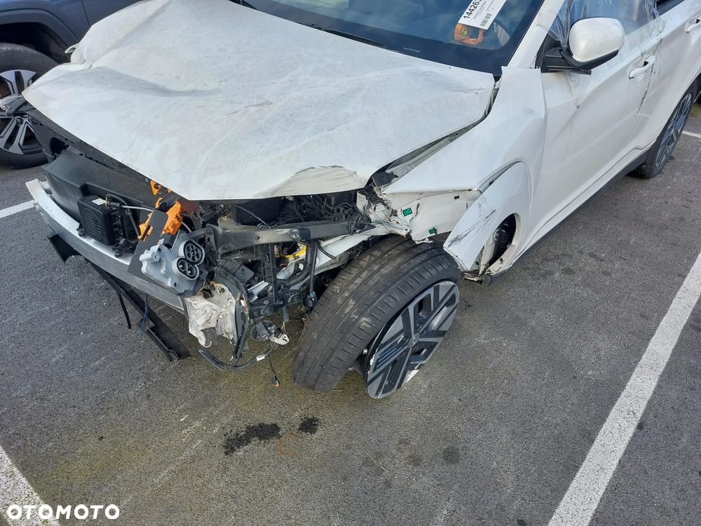 Hyundai Kona Electric 39kWh Executive - 4