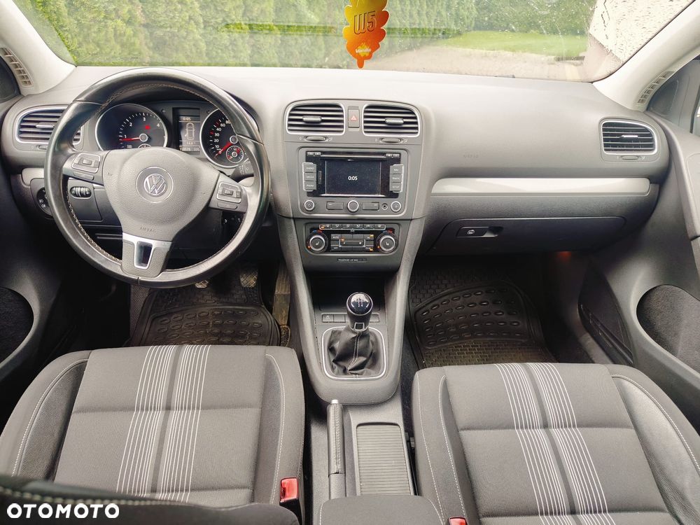 Volkswagen Golf 1.6 TDI DPF MATCH - 4