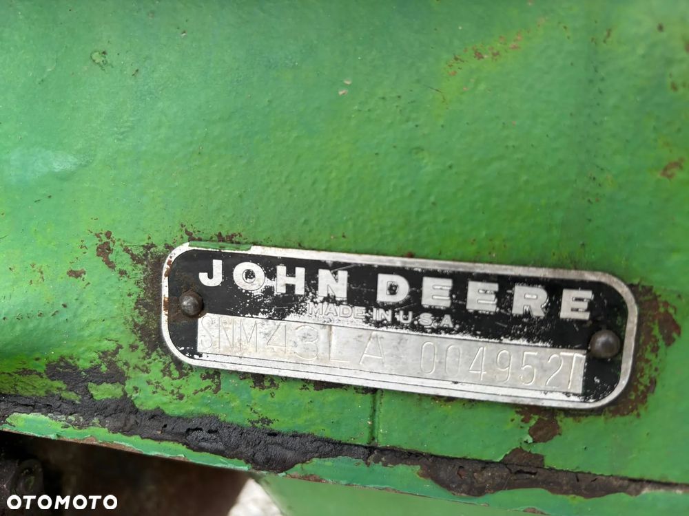 John Deere 310 - 7