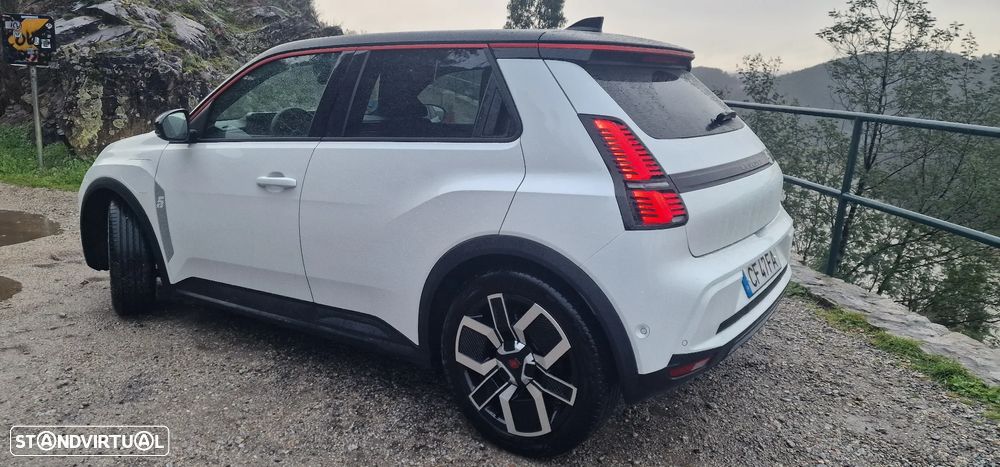 Renault 5 E-Tech R Iconic Five 150 Comfort Range - 2