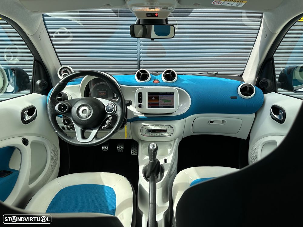Smart ForTwo Coupé 1.0 Proxy 71 - 21
