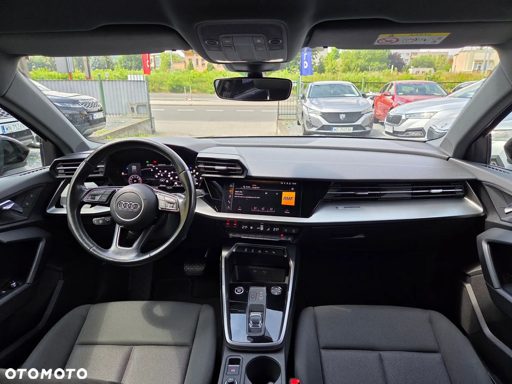 Audi A3 Sportback 1.5 TFSI S tronic - 13