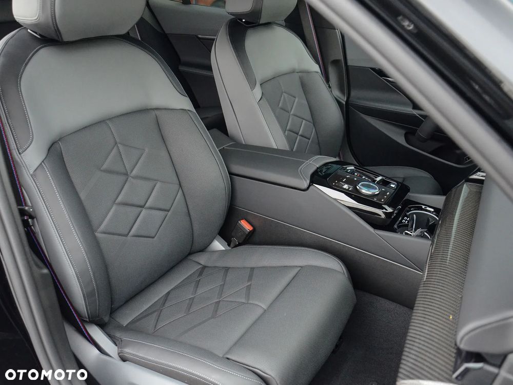 BMW Seria 5 540d xDrive mHEV M Sport sport - 21