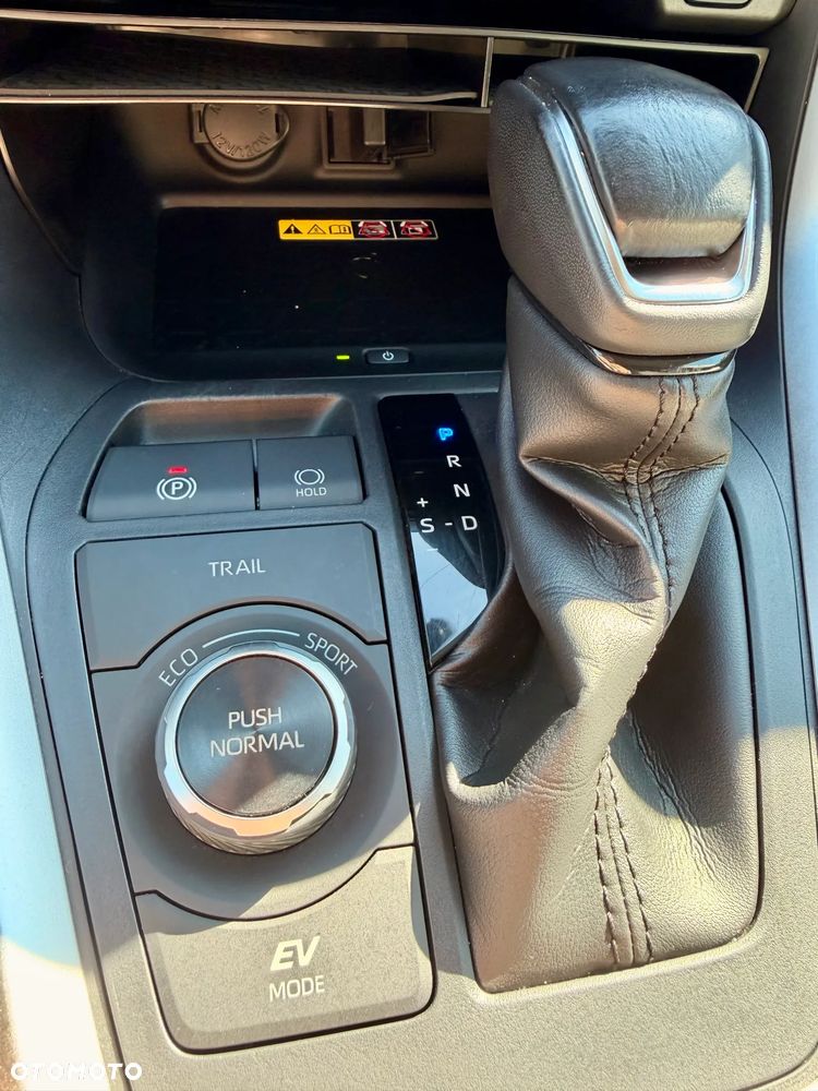 Toyota RAV4 2.5 Hybrid Comfort 4x4 - 19