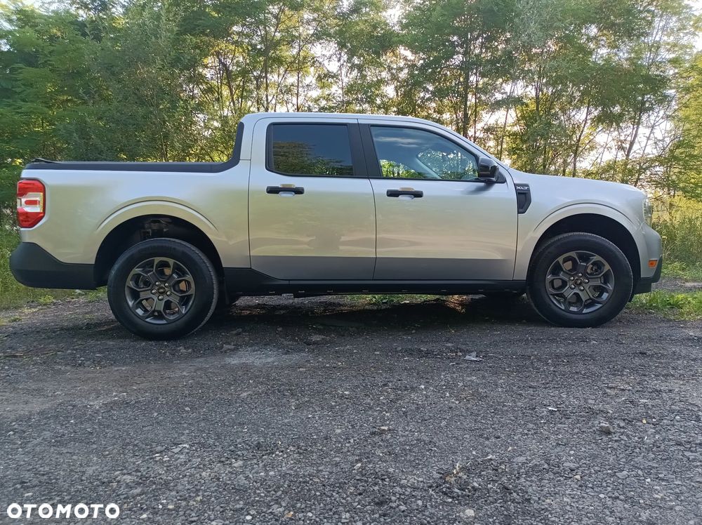 Ford Maverick - 11