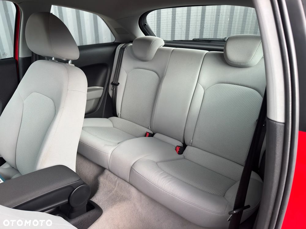 Audi A1 3-drzwiowe 1.2 TFSI Ambition - 9