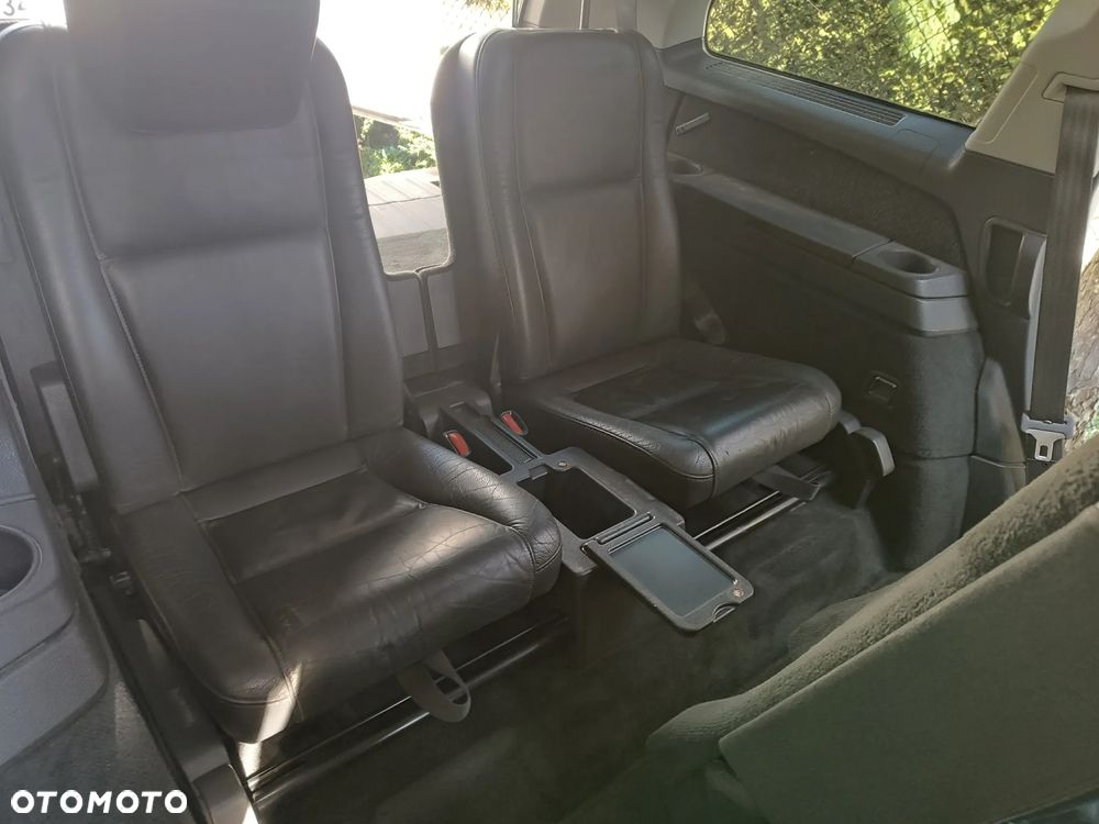 Volvo XC 90 2.4 D5 - 5