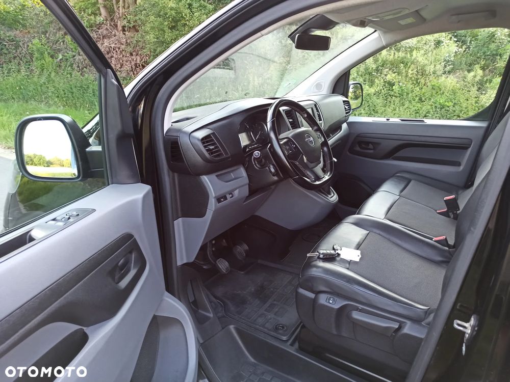 Opel VIVARO 2019R 2.0D 122KM 6 BIEGÓW LEDY 2XPDC GRZANE FOTELE TEMPOMAT WEBASTO MARTWE POLE KLIMATRONIC - 5