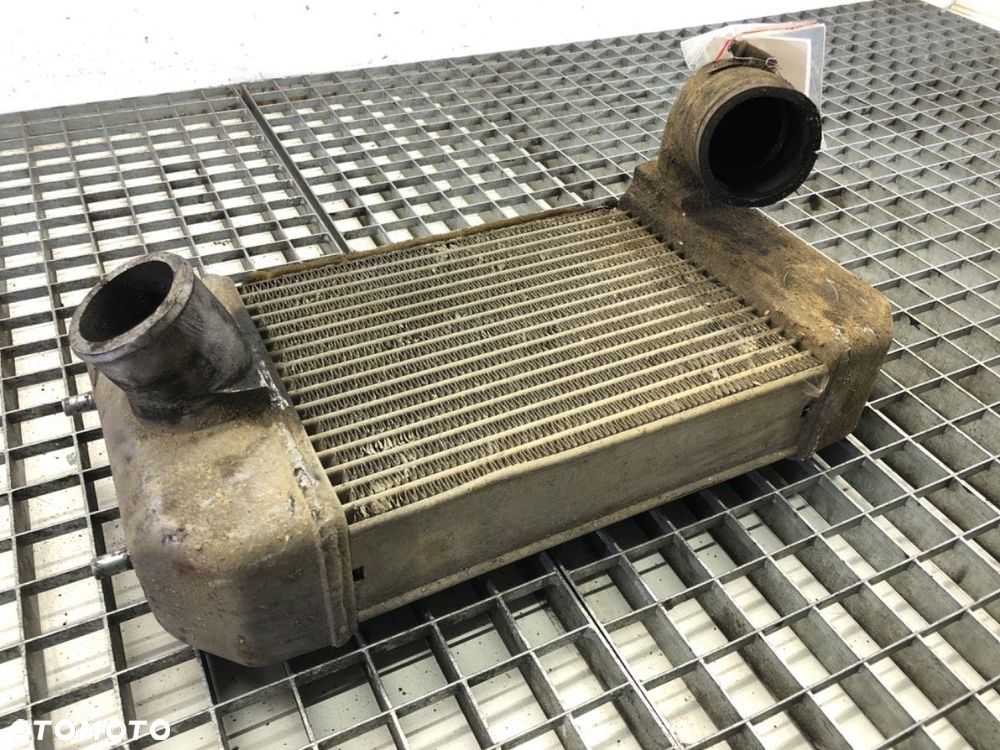 INTERCOOLER - 86.00 PLN - LAND ROVER DISCOVERY I (LJ) 1989 - 1998 2.5 TDI 4x4 83 kW [113 KM] olej - 4
