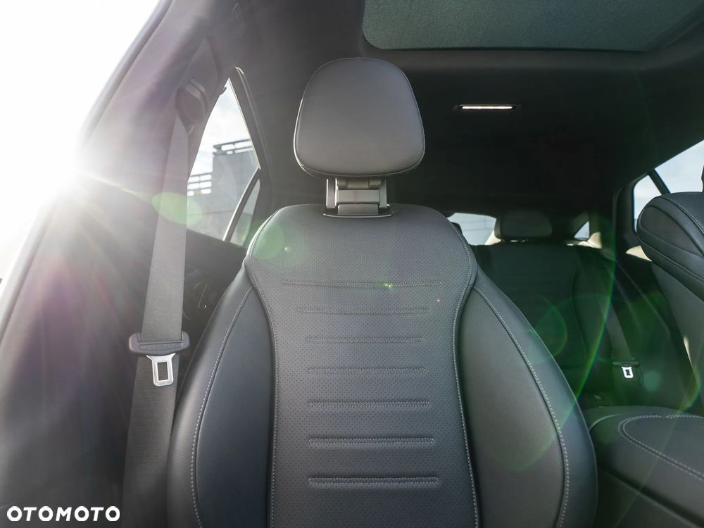 Mercedes-Benz GLC ver-300-4matic-9g--tronic-amg-line-plus - 37