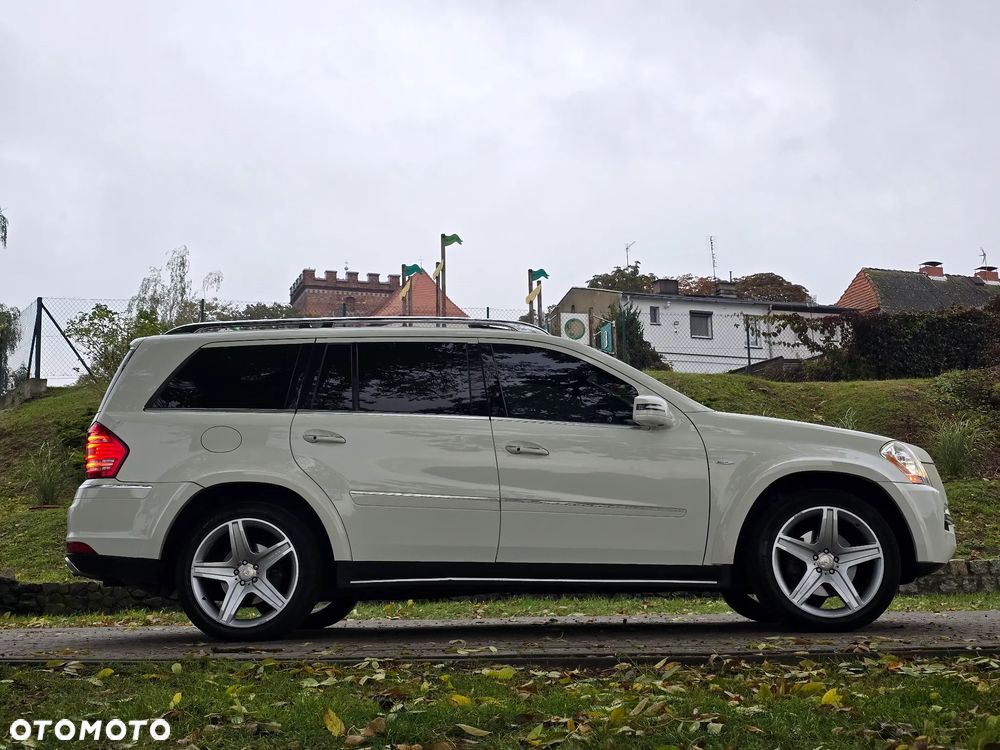 Mercedes-Benz GL 350 CDI - 4
