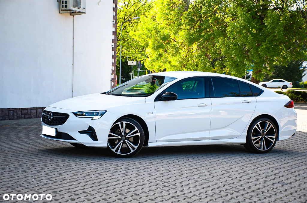 Opel Insignia Grand Sport 2.0 Diesel Automatik GS Line Plus - 11