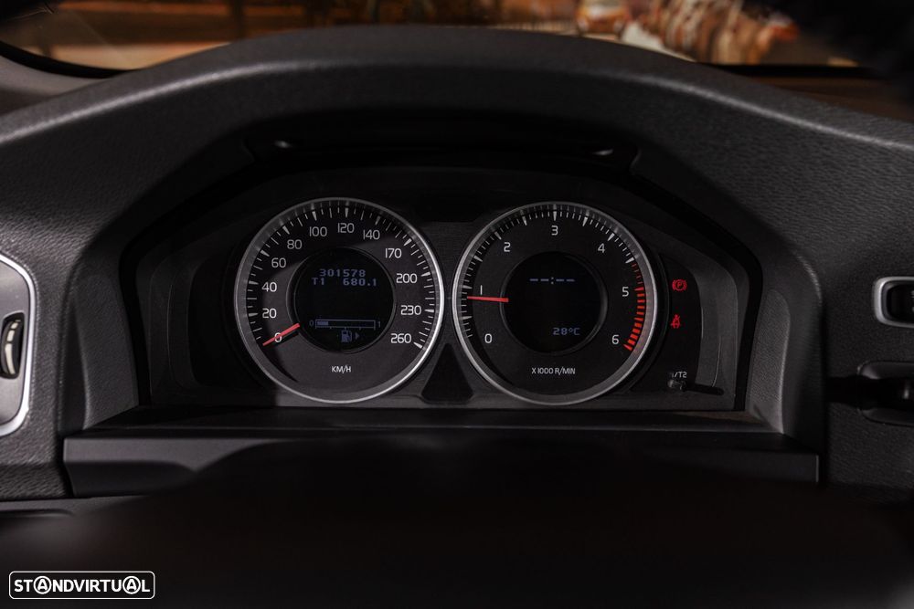 Volvo V60 1.6 D2 Drive Kinetic Start/Stop - 9