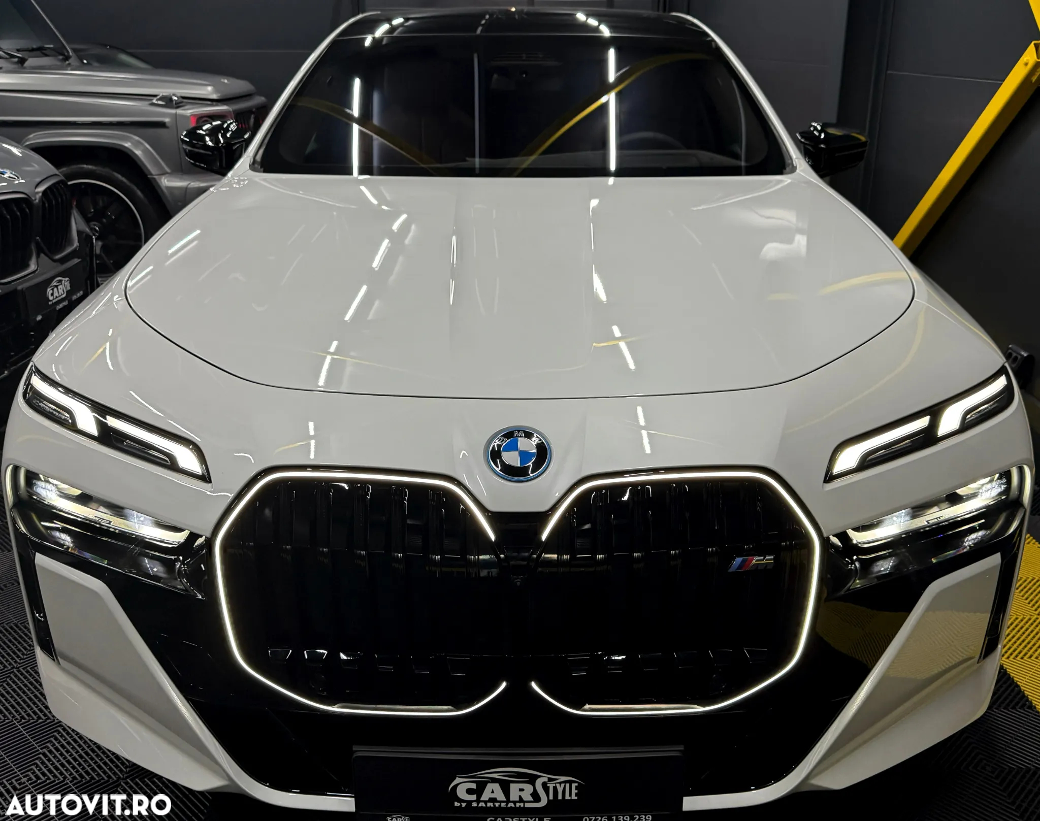 BMW M7 - 11