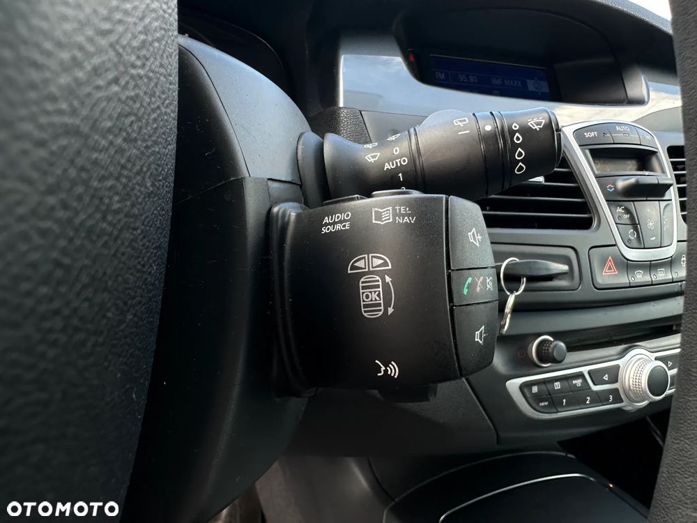 Renault Laguna - 21