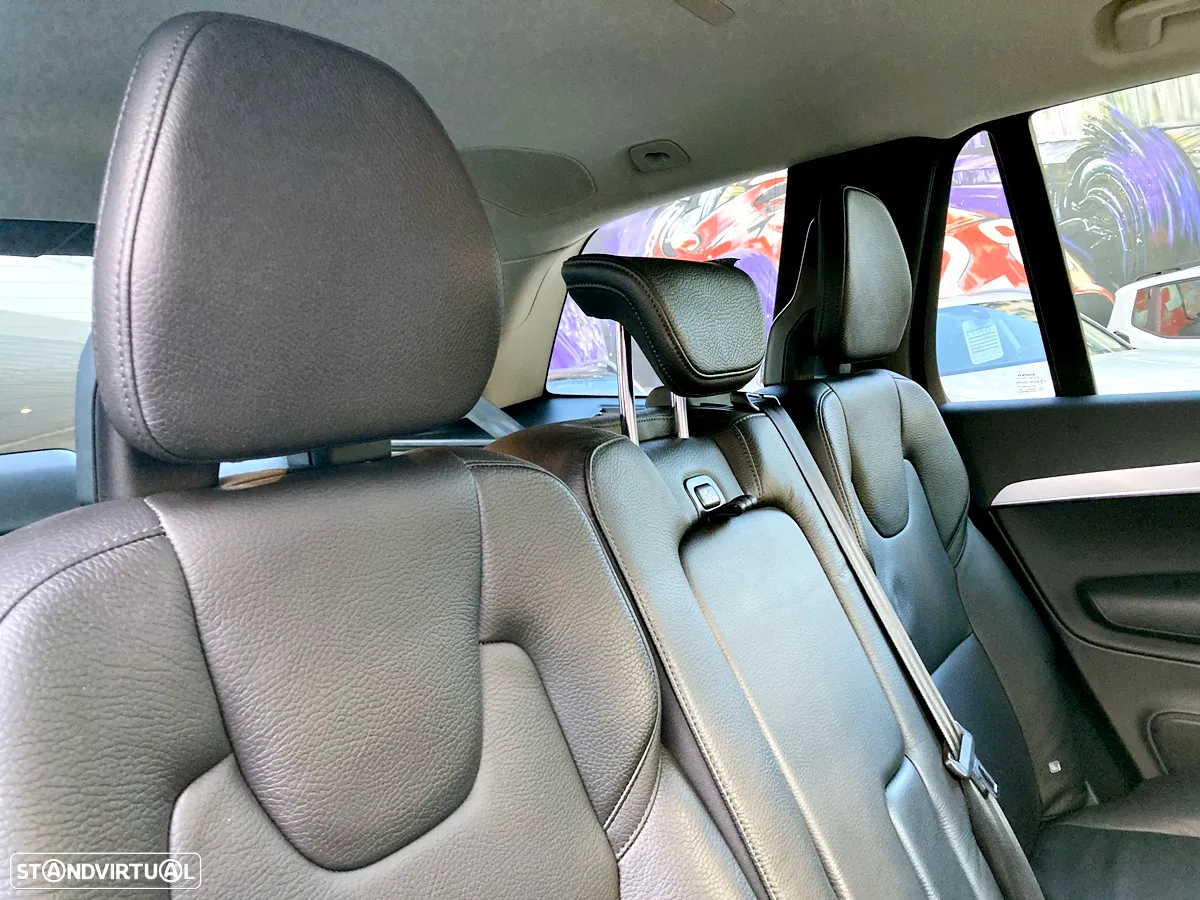 Volvo XC 90 - 33