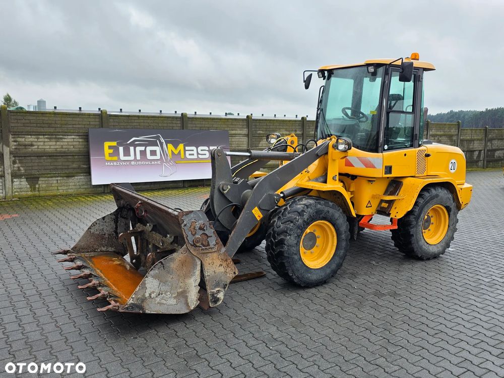 Volvo L35G, 2016 ROK, ŁYŻKA OTWIERANA + WIDŁY - 1