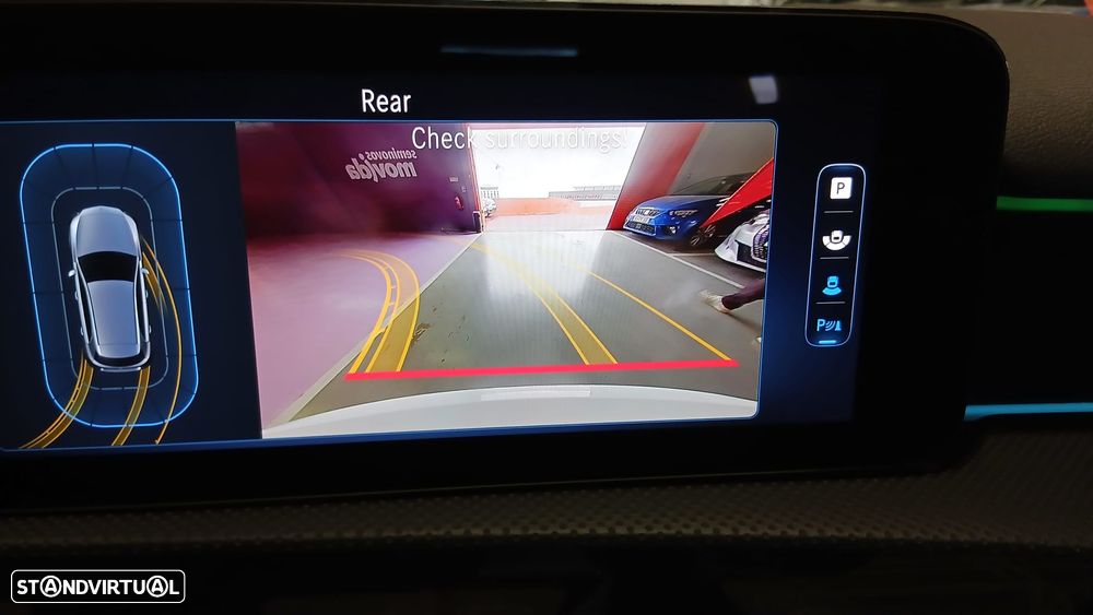 Mercedes-Benz A 250 e AMG Line - 20