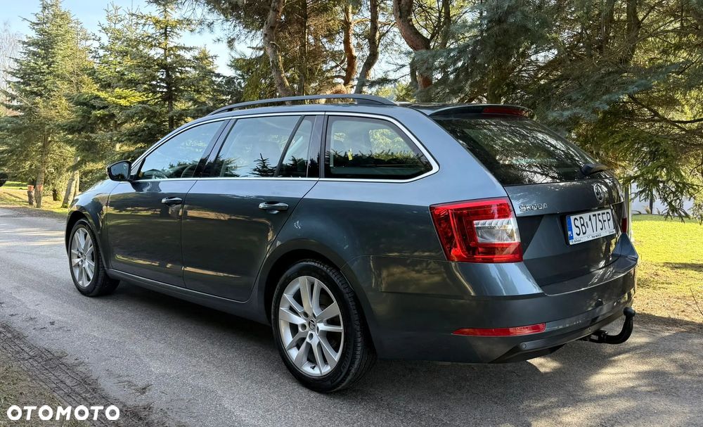 Skoda Octavia 1.8 TSI Style DSG - 6